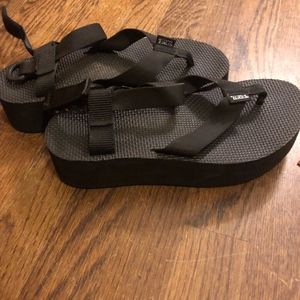 Black Platform Tevas
